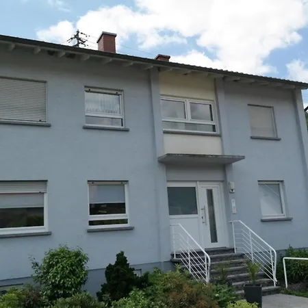 Schubert Owwe 公寓 *